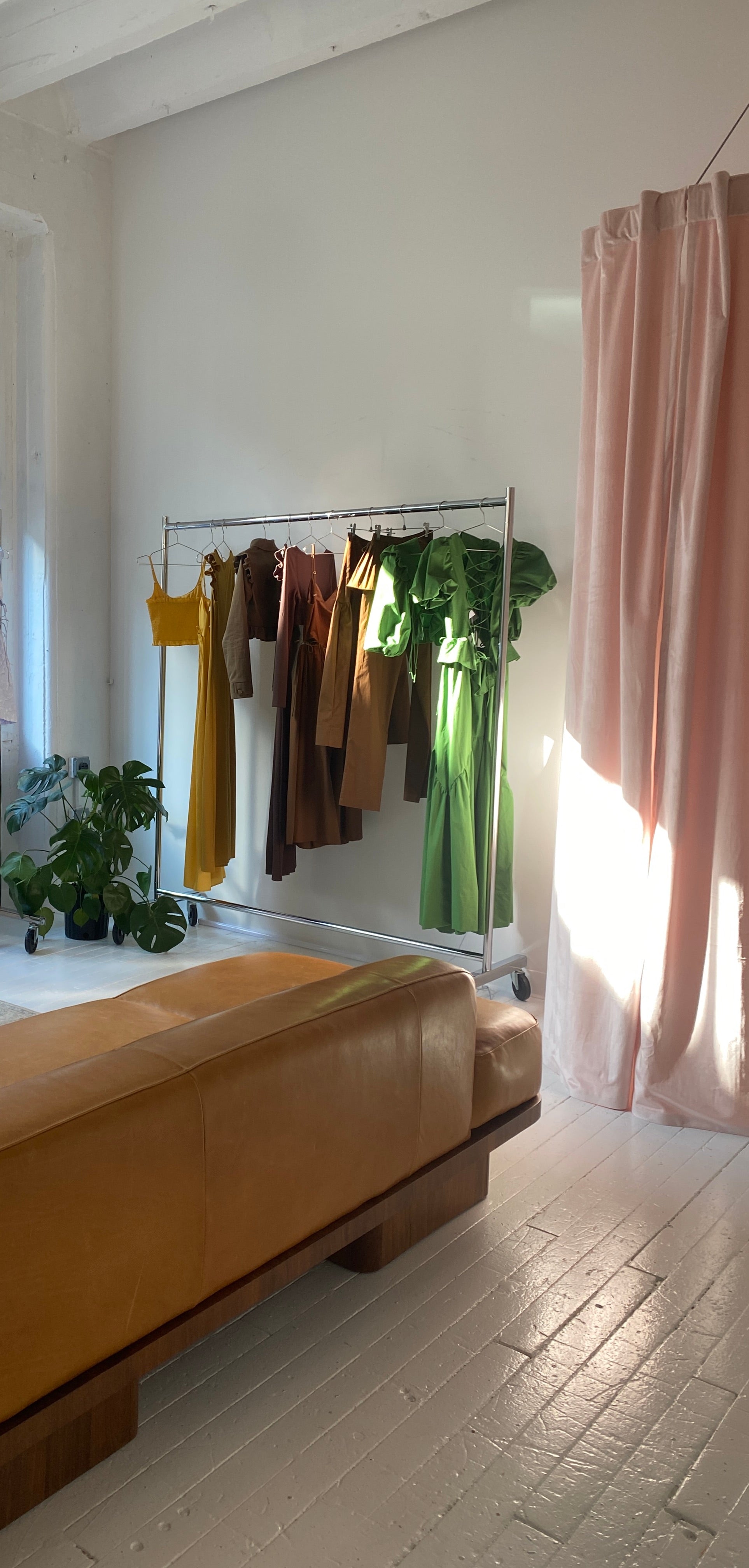 1-Hour Private Shopping Appointment • Please Read Description Before Booking